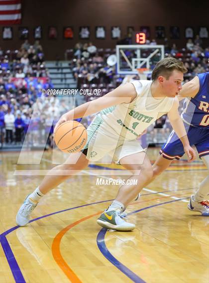 Thumbnail 3 in Richfield vs. South Summit (UHSAA 3A Semifinal) photogallery.