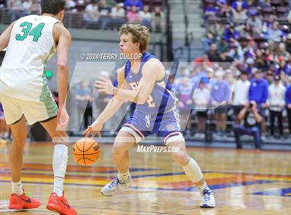 Thumbnail 1 in Richfield vs. South Summit (UHSAA 3A Semifinal) photogallery.