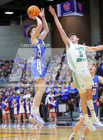 Thumbnail 1 in Richfield vs. South Summit (UHSAA 3A Semifinal) photogallery.