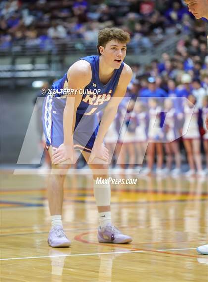 Thumbnail 1 in Richfield vs. South Summit (UHSAA 3A Semifinal) photogallery.