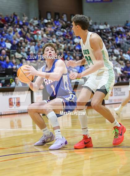 Thumbnail 2 in Richfield vs. South Summit (UHSAA 3A Semifinal) photogallery.