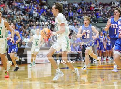 Thumbnail 1 in Richfield vs. South Summit (UHSAA 3A Semifinal) photogallery.