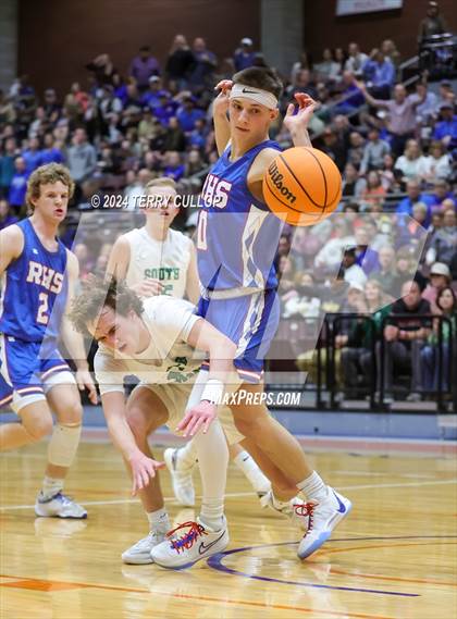 Thumbnail 1 in Richfield vs. South Summit (UHSAA 3A Semifinal) photogallery.
