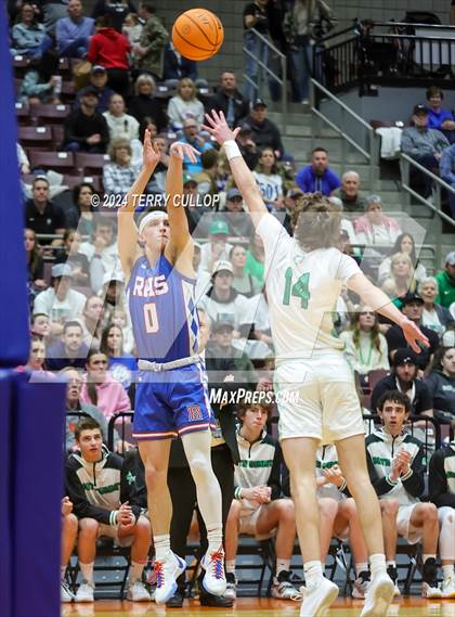 Thumbnail 3 in Richfield vs. South Summit (UHSAA 3A Semifinal) photogallery.