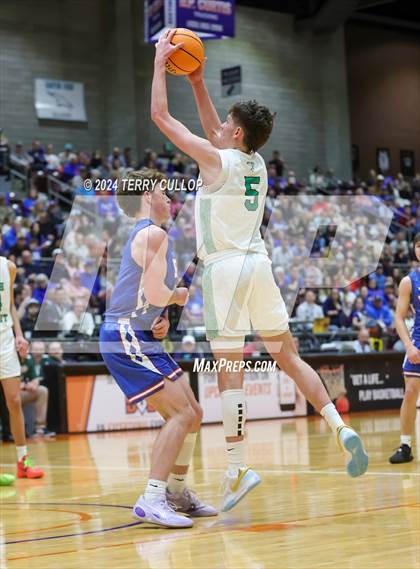 Thumbnail 1 in Richfield vs. South Summit (UHSAA 3A Semifinal) photogallery.