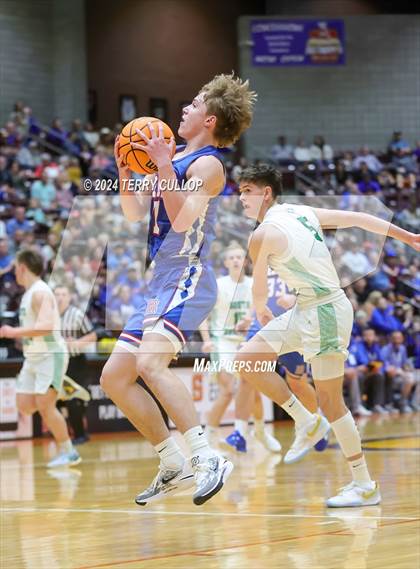 Thumbnail 2 in Richfield vs. South Summit (UHSAA 3A Semifinal) photogallery.