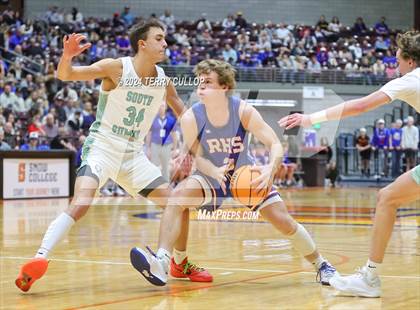 Thumbnail 1 in Richfield vs. South Summit (UHSAA 3A Semifinal) photogallery.