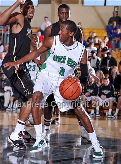 Thumbnail 2 in Fort Myers vs. Melrose (City of Palms Classic) photogallery.