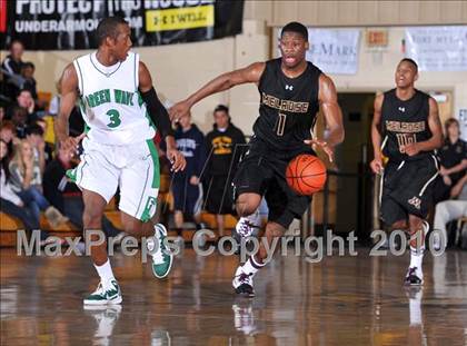 Thumbnail 2 in Fort Myers vs. Melrose (City of Palms Classic) photogallery.