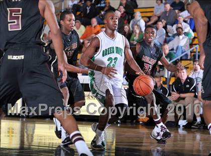 Thumbnail 3 in Fort Myers vs. Melrose (City of Palms Classic) photogallery.