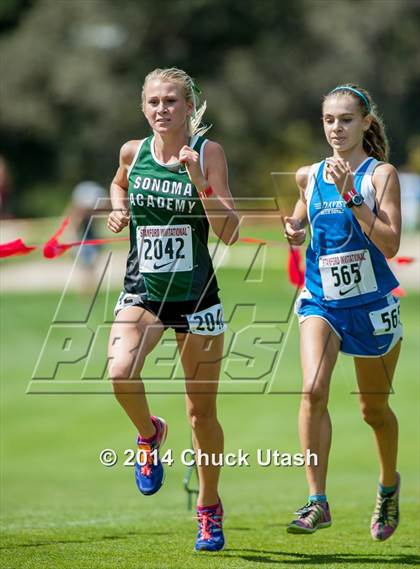 Thumbnail 1 in Stanford Invitational Girls 5K Seeded Race photogallery.