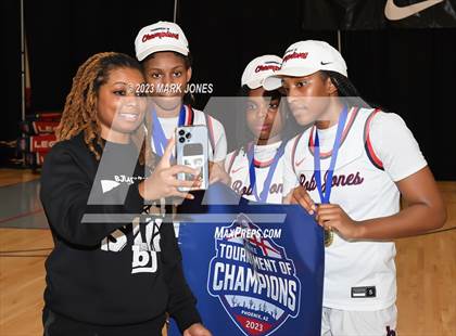 Thumbnail 2 in Mullen vs. Bob Jones (Nike Tournament of Champions) photogallery.