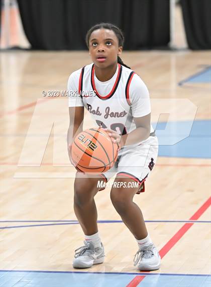 Thumbnail 3 in Mullen vs. Bob Jones (Nike Tournament of Champions) photogallery.