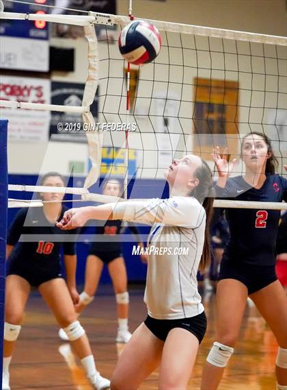 Thumbnail 1 in Campolindo @ Foothill photogallery.