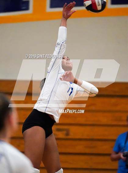 Thumbnail 1 in Campolindo @ Foothill photogallery.