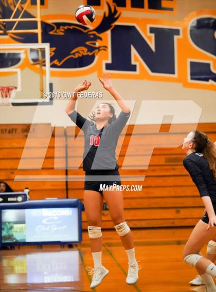 Thumbnail 1 in Campolindo @ Foothill photogallery.