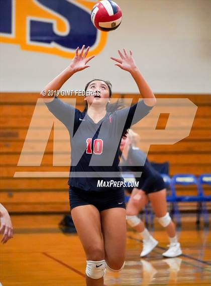 Thumbnail 2 in Campolindo @ Foothill photogallery.