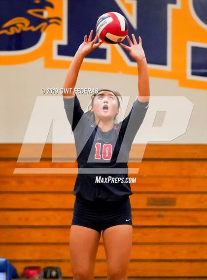 Thumbnail 1 in Campolindo @ Foothill photogallery.