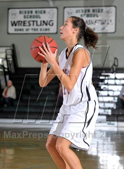 Thumbnail 2 in Inderkum vs. Armijo (Ram Jam Winter Classic) photogallery.