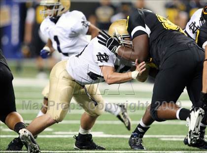 Thumbnail 1 in Klein Oak vs. Notre Dame (Kirk Herbstreit Varsity Football Classic) photogallery.