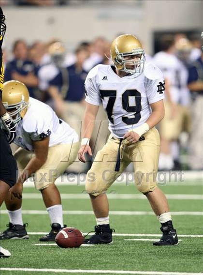 Thumbnail 3 in Klein Oak vs. Notre Dame (Kirk Herbstreit Varsity Football Classic) photogallery.