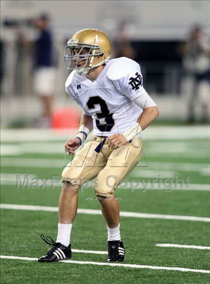 Thumbnail 1 in Klein Oak vs. Notre Dame (Kirk Herbstreit Varsity Football Classic) photogallery.