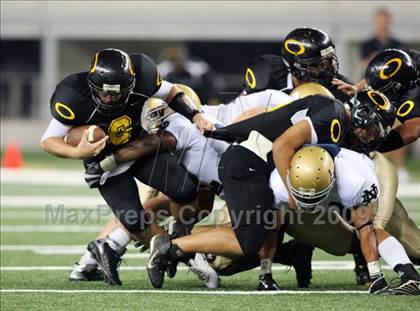 Thumbnail 1 in Klein Oak vs. Notre Dame (Kirk Herbstreit Varsity Football Classic) photogallery.