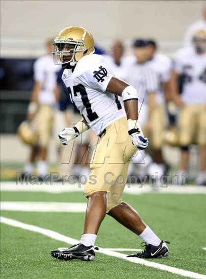 Thumbnail 1 in Klein Oak vs. Notre Dame (Kirk Herbstreit Varsity Football Classic) photogallery.