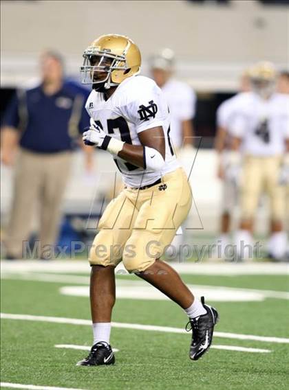 Thumbnail 2 in Klein Oak vs. Notre Dame (Kirk Herbstreit Varsity Football Classic) photogallery.