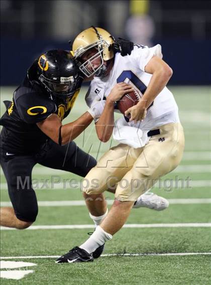 Thumbnail 2 in Klein Oak vs. Notre Dame (Kirk Herbstreit Varsity Football Classic) photogallery.