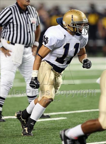 Thumbnail 2 in Klein Oak vs. Notre Dame (Kirk Herbstreit Varsity Football Classic) photogallery.