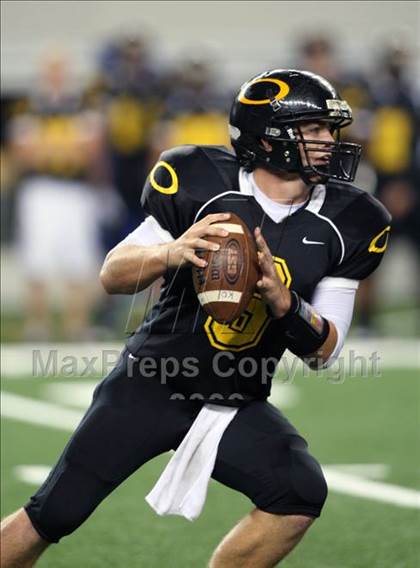 Thumbnail 1 in Klein Oak vs. Notre Dame (Kirk Herbstreit Varsity Football Classic) photogallery.
