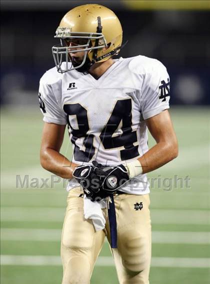 Thumbnail 1 in Klein Oak vs. Notre Dame (Kirk Herbstreit Varsity Football Classic) photogallery.