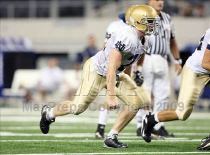 Thumbnail 2 in Klein Oak vs. Notre Dame (Kirk Herbstreit Varsity Football Classic) photogallery.