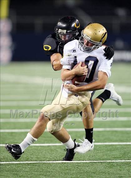 Thumbnail 3 in Klein Oak vs. Notre Dame (Kirk Herbstreit Varsity Football Classic) photogallery.