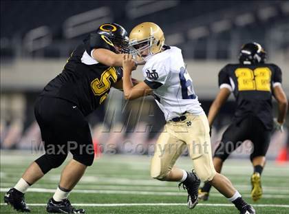 Thumbnail 1 in Klein Oak vs. Notre Dame (Kirk Herbstreit Varsity Football Classic) photogallery.