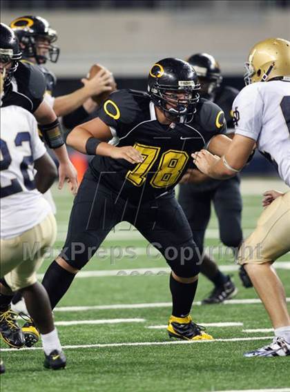 Thumbnail 1 in Klein Oak vs. Notre Dame (Kirk Herbstreit Varsity Football Classic) photogallery.