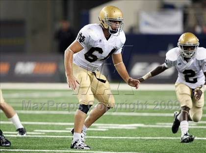 Thumbnail 1 in Klein Oak vs. Notre Dame (Kirk Herbstreit Varsity Football Classic) photogallery.