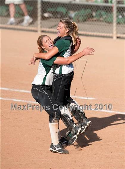 Thumbnail 2 in Temecula Valley vs. Upland (CIF SS D2 Final) photogallery.
