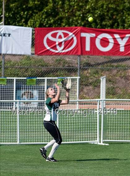 Thumbnail 2 in Temecula Valley vs. Upland (CIF SS D2 Final) photogallery.
