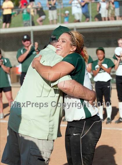 Thumbnail 3 in Temecula Valley vs. Upland (CIF SS D2 Final) photogallery.
