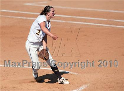 Thumbnail 2 in Temecula Valley vs. Upland (CIF SS D2 Final) photogallery.