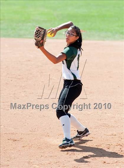 Thumbnail 3 in Temecula Valley vs. Upland (CIF SS D2 Final) photogallery.