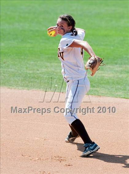 Thumbnail 3 in Temecula Valley vs. Upland (CIF SS D2 Final) photogallery.