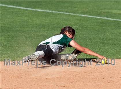 Thumbnail 2 in Temecula Valley vs. Upland (CIF SS D2 Final) photogallery.