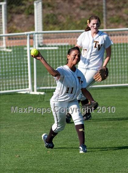 Thumbnail 3 in Temecula Valley vs. Upland (CIF SS D2 Final) photogallery.