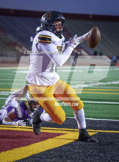 Thumbnail 2 in Hughson vs. Bradshaw Christian (CIF-SJS D6 Final) photogallery.