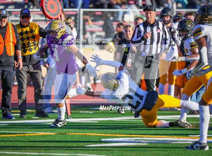 Thumbnail 2 in Hughson vs. Bradshaw Christian (CIF-SJS D6 Final) photogallery.