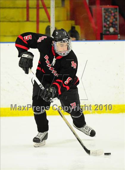 Thumbnail 2 in Branford @ Milford photogallery.
