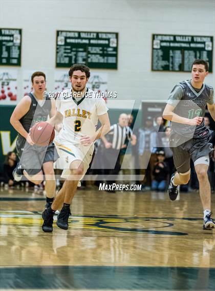 Thumbnail 2 in Woodgrove @ Loudoun Valley photogallery.